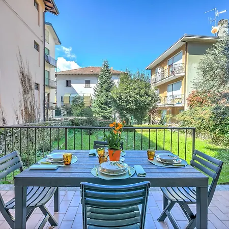 Apartment Leonardo House Garden Center Stresa